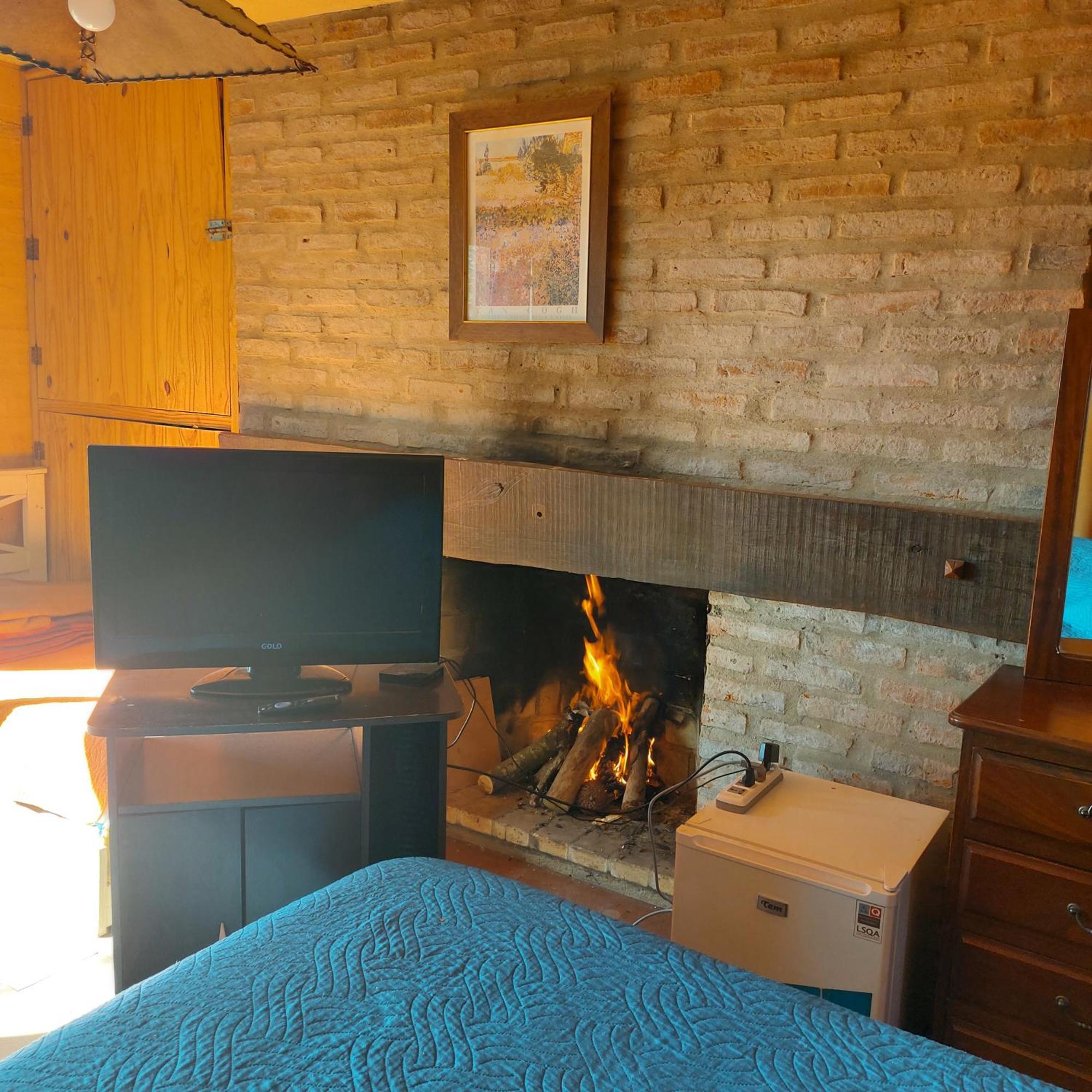 Casa Amarilla Con Jacuzzi Βίλα Punta Del Diablo Εξωτερικό φωτογραφία